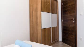 Apartment (A1) | Iron/ironing board, free WiFi