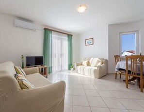 Apartment (A9) | Living room - Apartments Ana-marija (Privlaka)