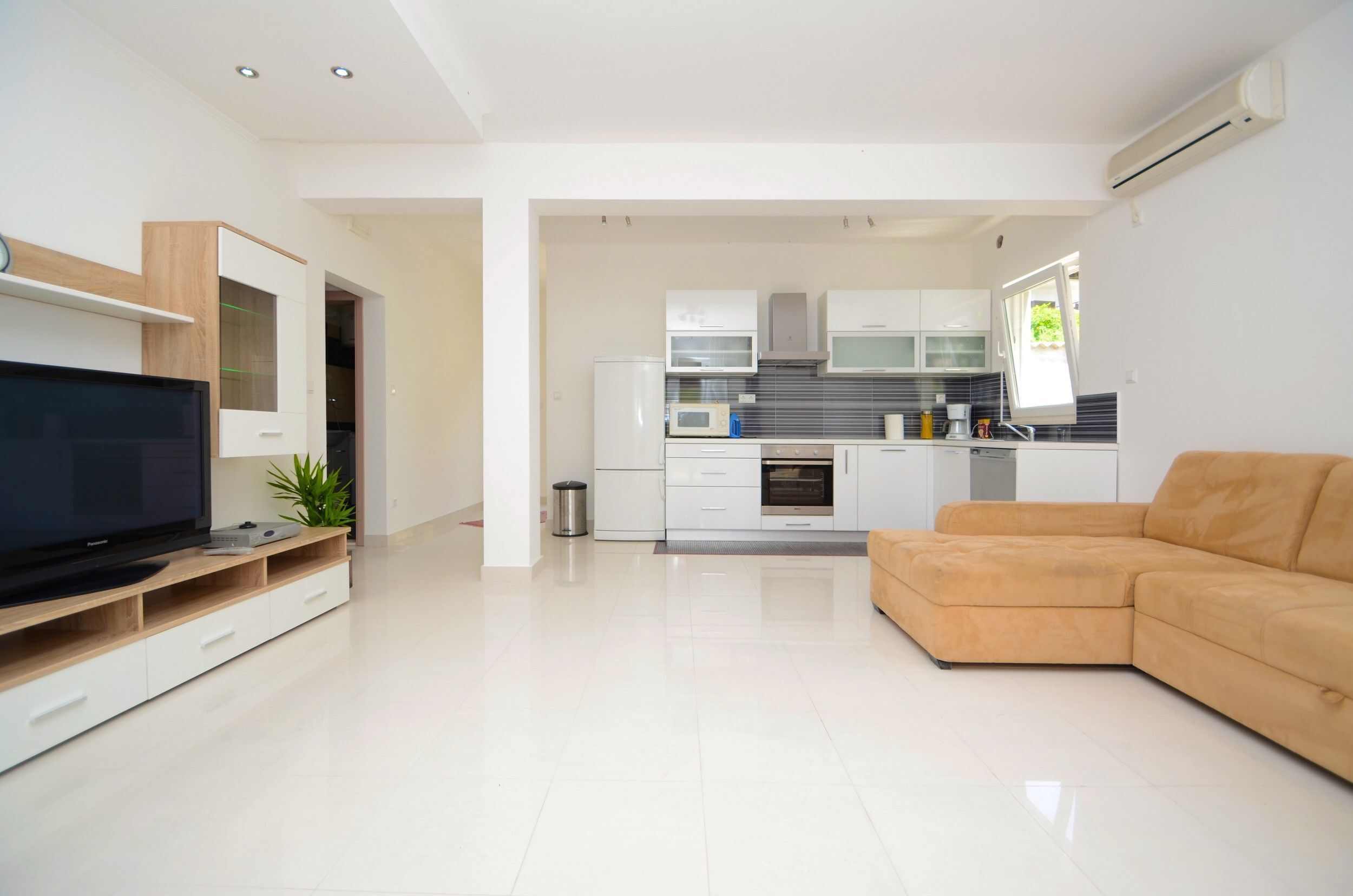 Villa | Living room | DVD player