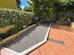 숙박 시설 구내