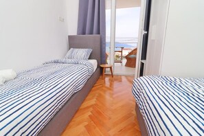 House | Iron/ironing board, free WiFi - House Rosemary (Slivno)