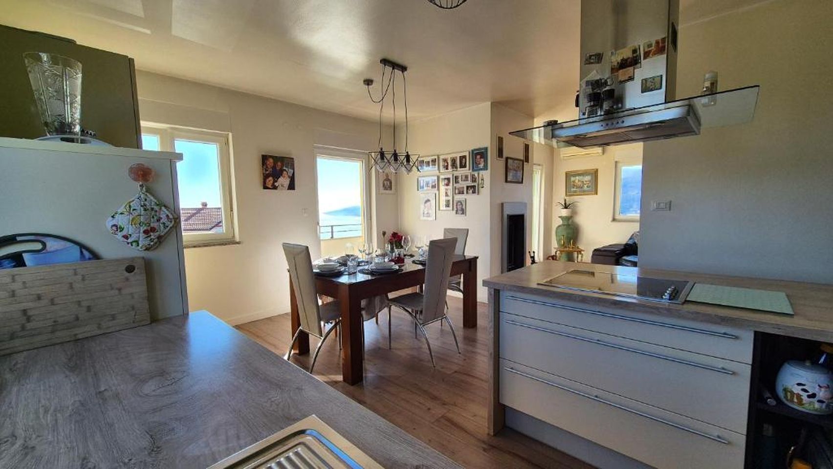 Appartement (A1) | Cuisine privée | Réfrigérateur, four, plaque de cuisson, lave-vaisselle