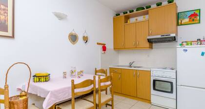 Apartments Stara Maslina