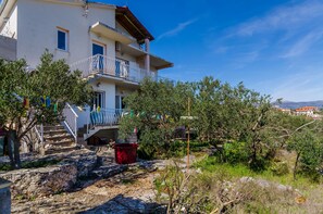 Exterior detail - Apartments Stara Maslina (Split)