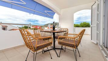Apartment (A1) | Balcony