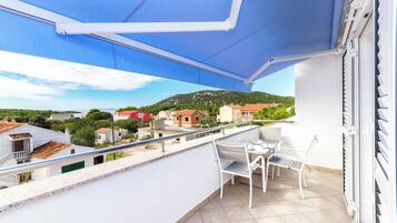 Apartment (A2) | Balcony