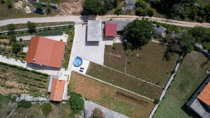 Aerial view - House Runaway Cottage (Unesic)