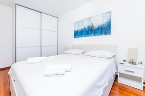Apartment (A1) | Iron/ironing board, free WiFi - Apartment Belle Vue (Primosten)