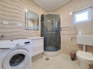 Apartment (A4) | Bathroom - Apartments Dijana (Lopar)