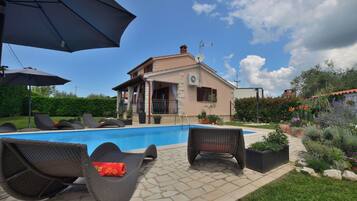 Piscina externa