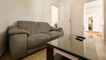 Apartment (A1) | Living room