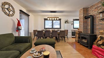 Apartment (A1) | Living room