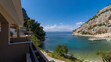 Apartment (A6) | Water view