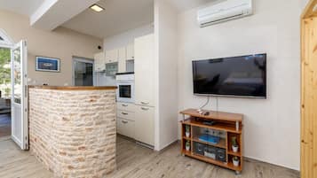 Apartment (A3) | Television