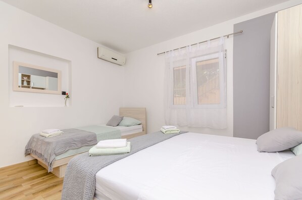 Apartamento (A7) | Ferros/tábuas de passar roupa, Wi-Fi de cortesia