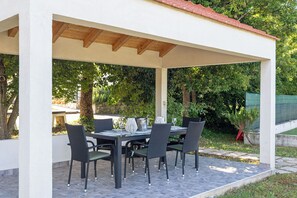 Terrace/patio - House Edvard (Prgomet)
