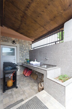 BBQ/picnic area - Villa Galia (Tribunj)