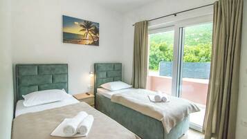 Villa | Una cassaforte in camera, ferro/asse da stiro, Wi-Fi gratuito