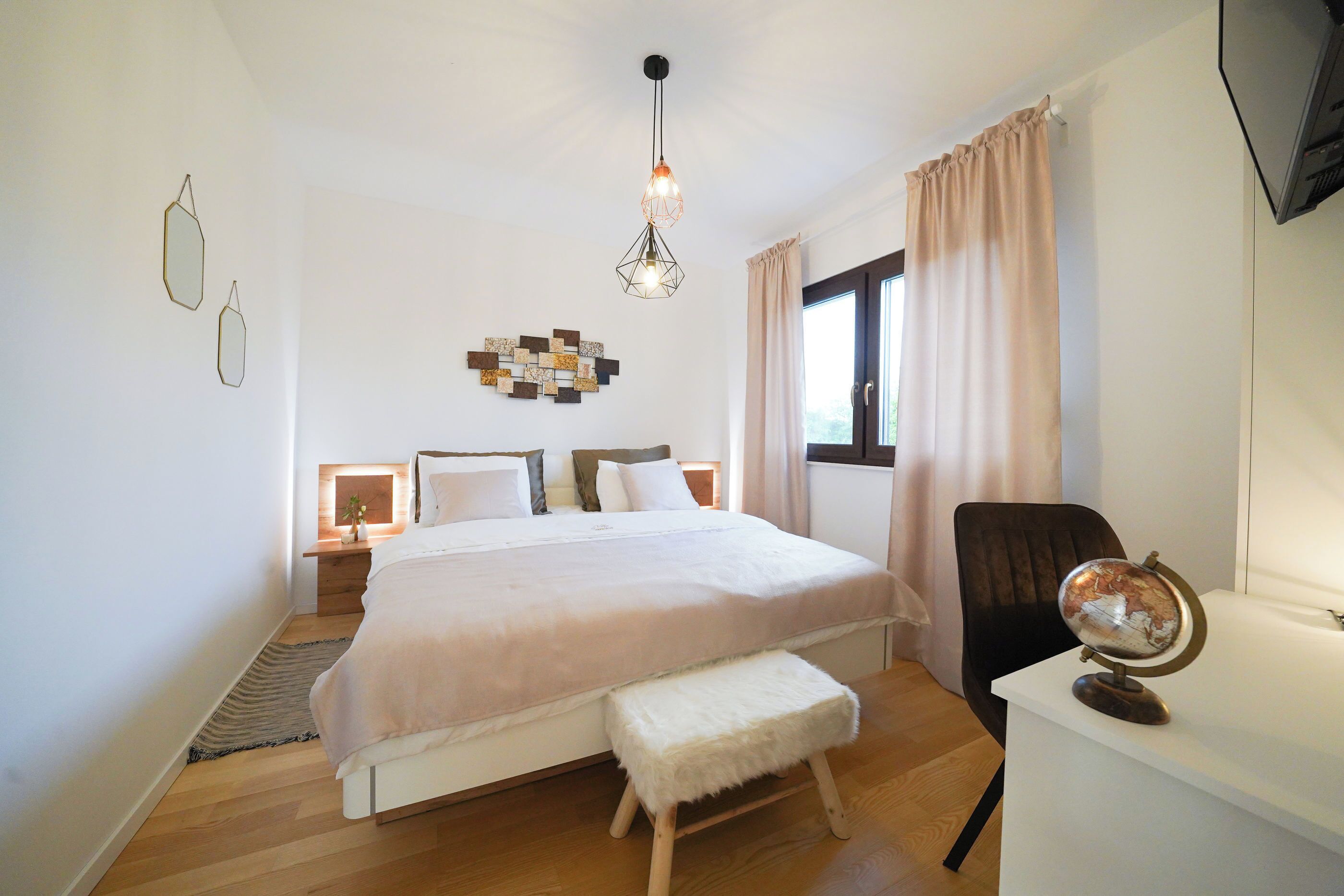 مكواة/لوح كي وواي فاي مجانًا