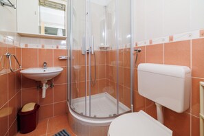 Studio (A5) | Bathroom - Apartments Andelka D (Rab)