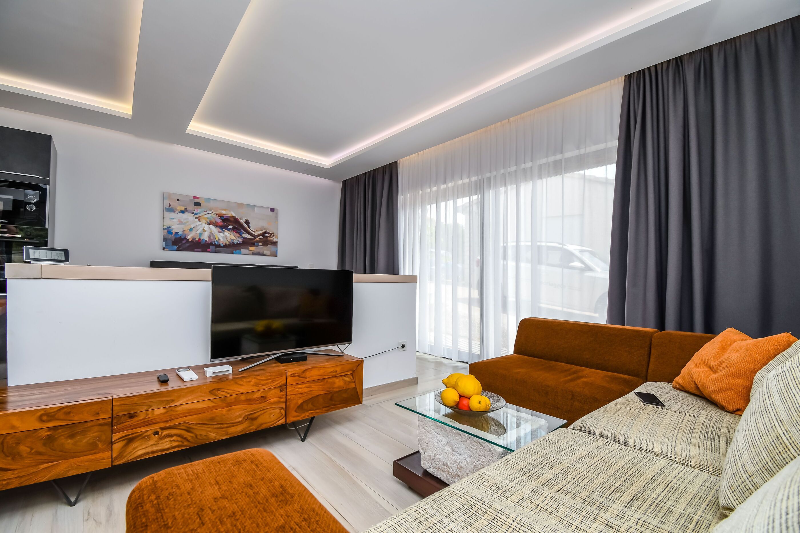 Villa | Living room | Smart TV