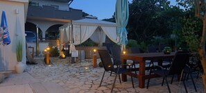 Courtyard - Apartments R and E (Rab)