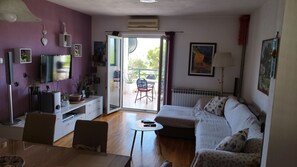 Apartment (A1) | Living room - Apartments Ivo (Makarska)