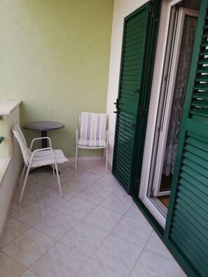 Apartment (A2) | Balcony - Apartments Ivo (Makarska)