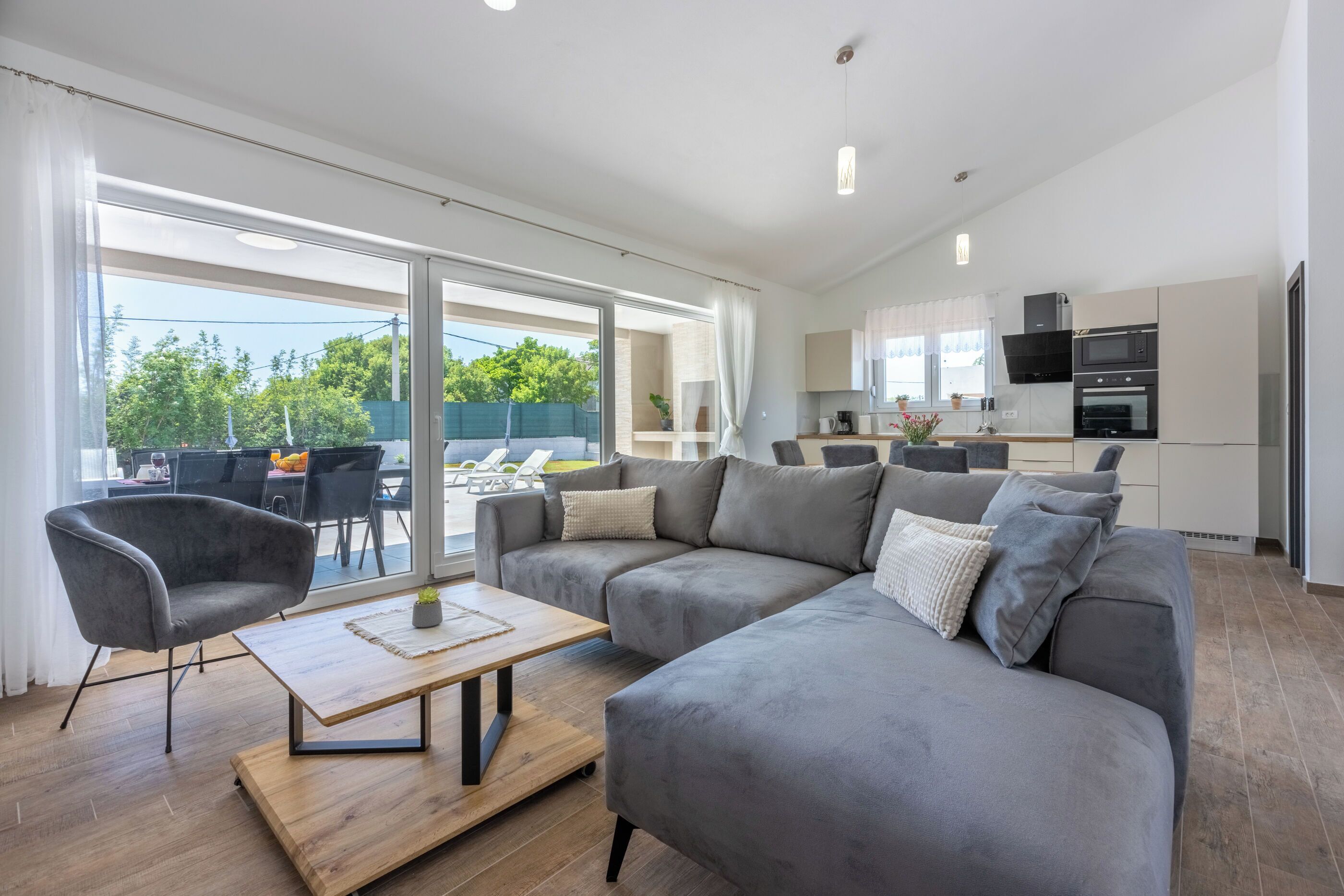 Villa | Living room | Fireplace