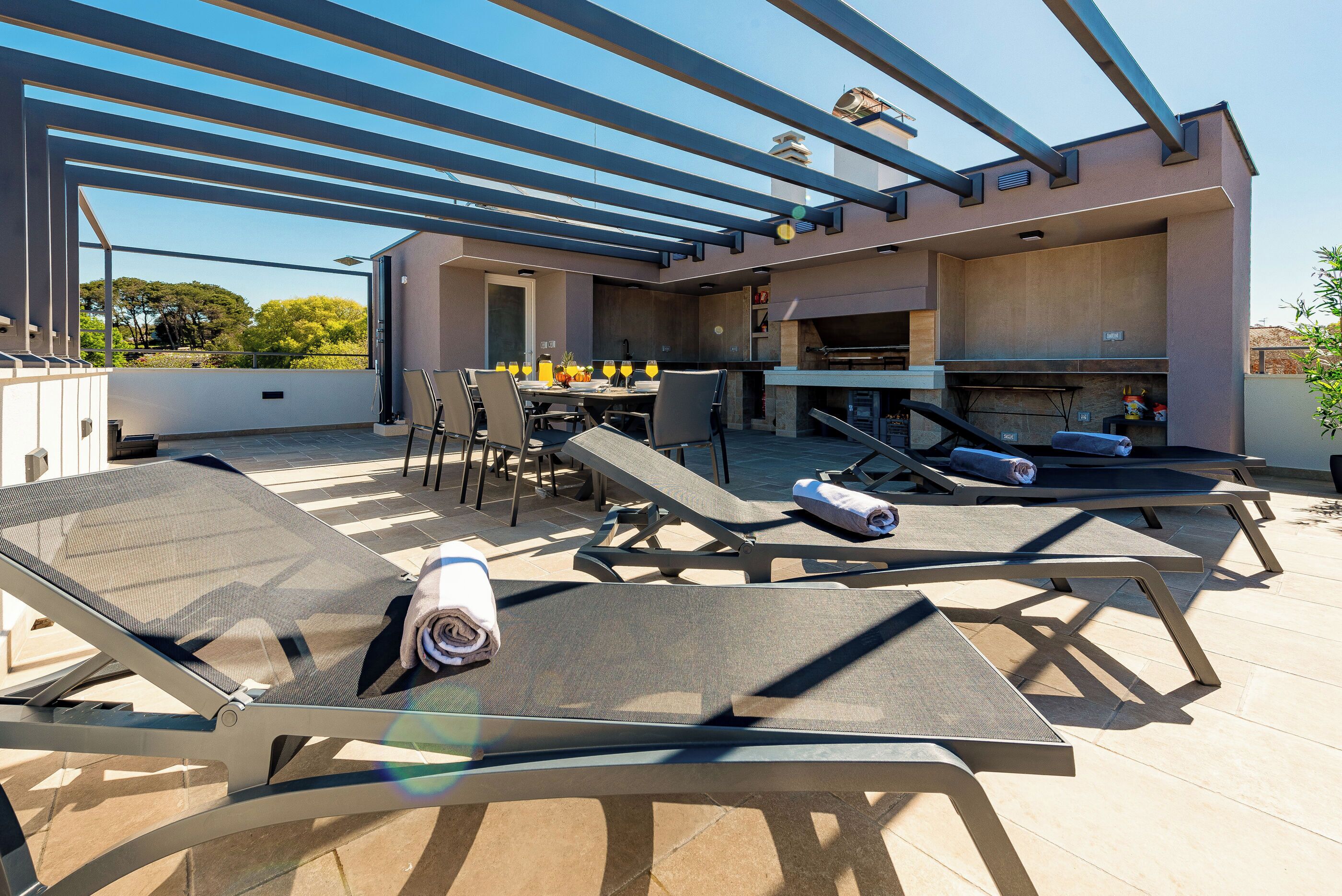 พื้นที่บาร์บีคิว/ปิกนิก