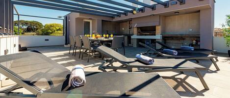 พื้นที่บาร์บีคิว/ปิกนิก