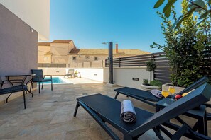 Outdoor dining - Villa Ursula (Pakostane)