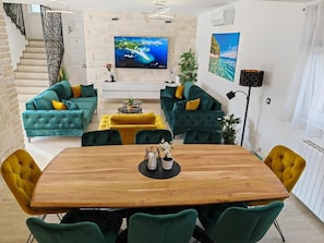 Villa | Dining - Villa Nikoma (Dicmo)