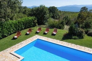 Outdoor pool, a heated pool - Villa Green Oasis (Proložac)