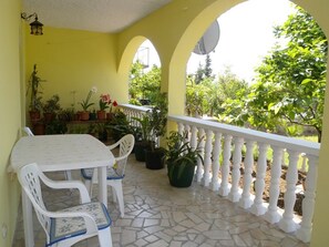 Apartment (A2) | Terrace/patio - Apartments Green Oasis (Novi Vinodolski)