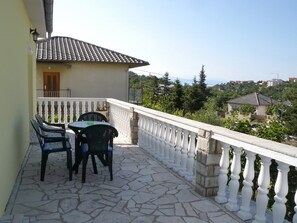 Apartment (A1) | Terrace/patio - Apartments Green Oasis (Novi Vinodolski)