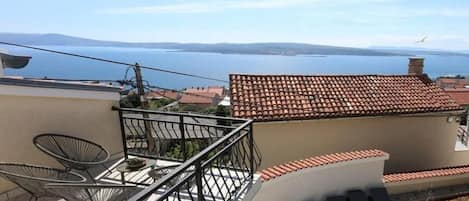 House | Balcony