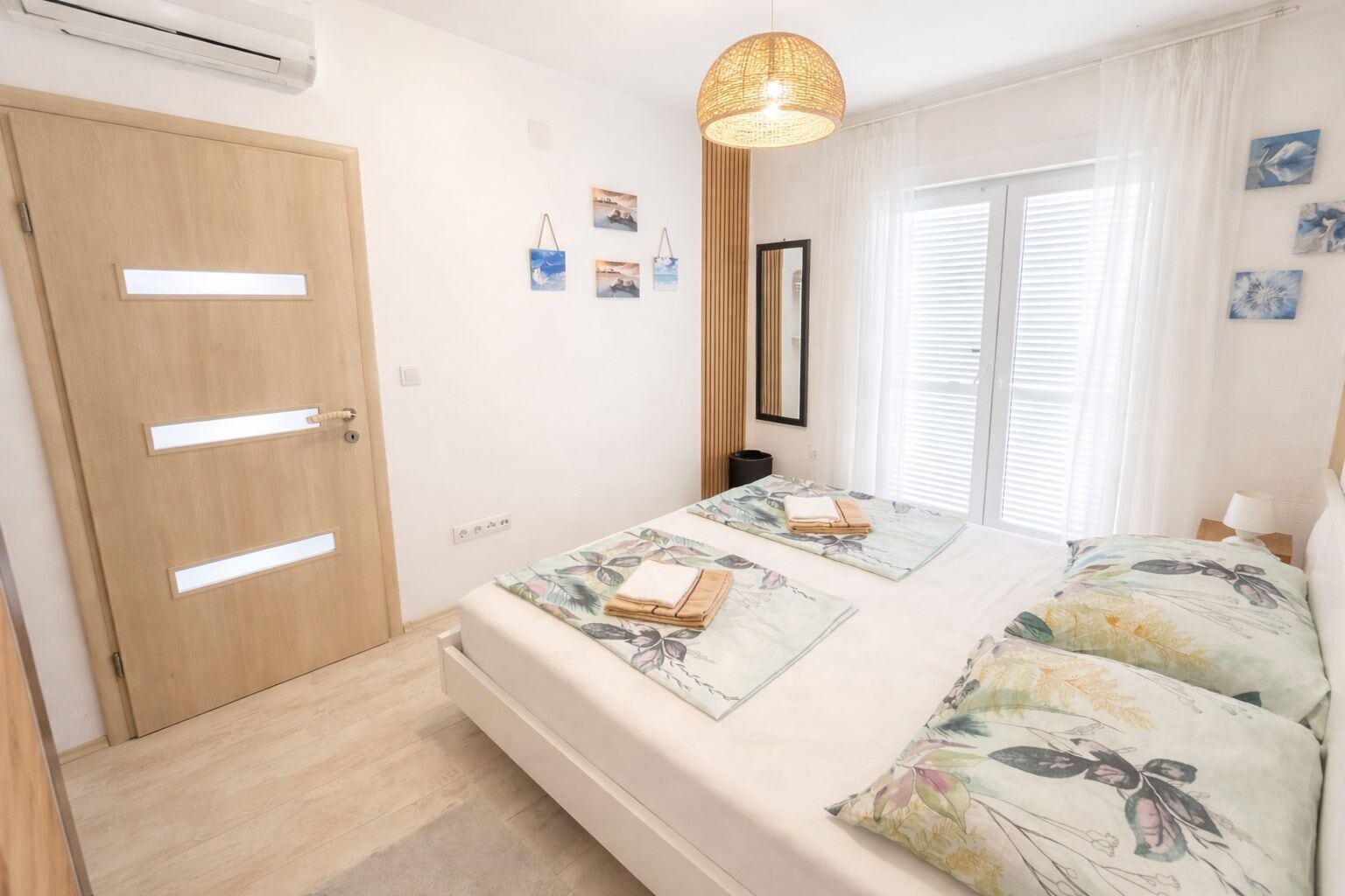 Apartment (A1) | In-room safe, iron/ironing board, free WiFi