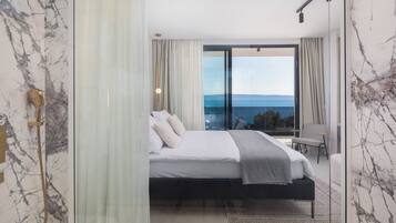 Villa | In-room safe, iron/ironing board, free WiFi