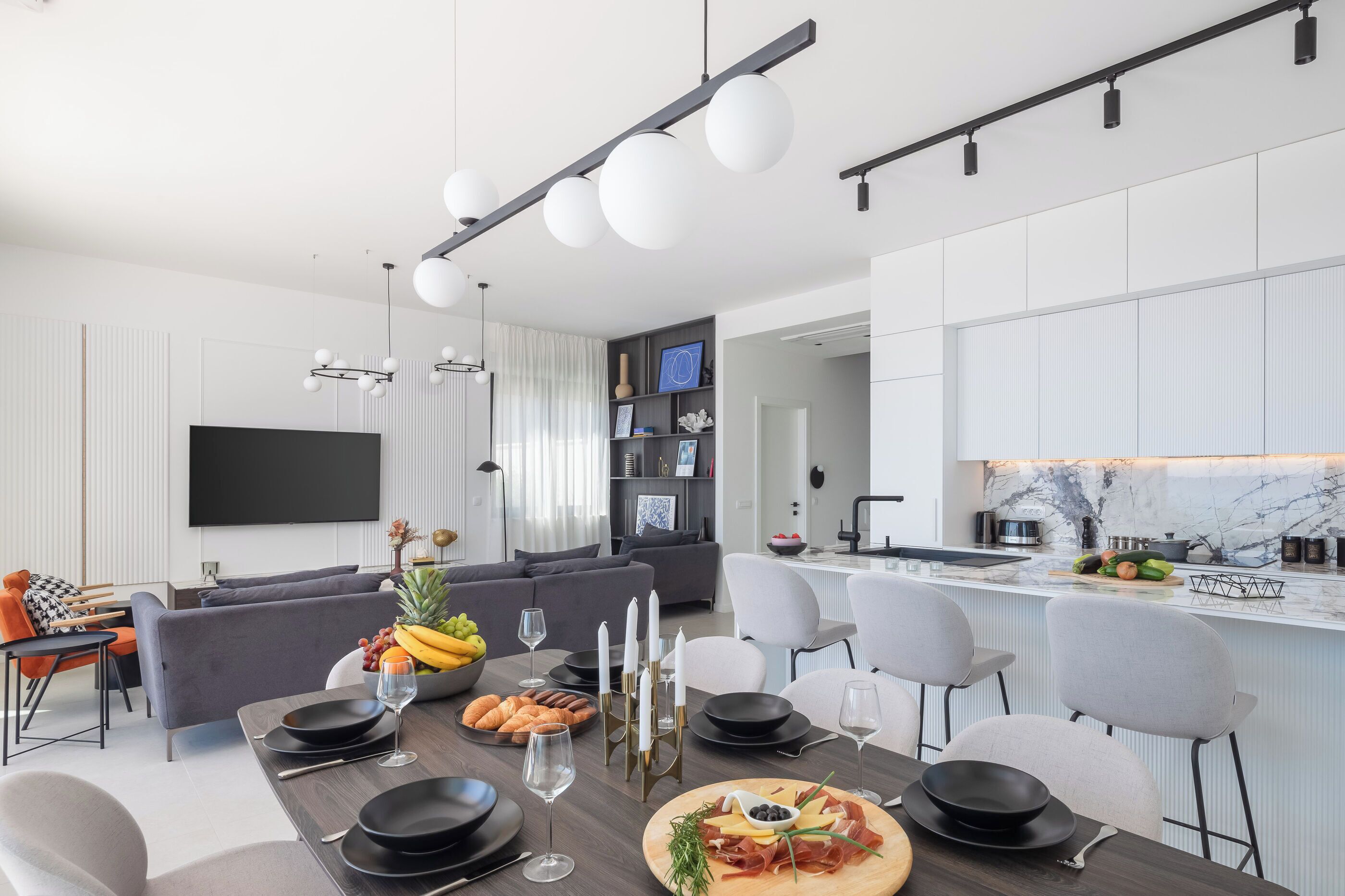 Villa | Private kitchen | Fridge, microwave, oven, stovetop