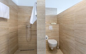 Villa | Bagno | Doccia