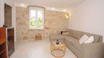 Apartment (A1) | Living room