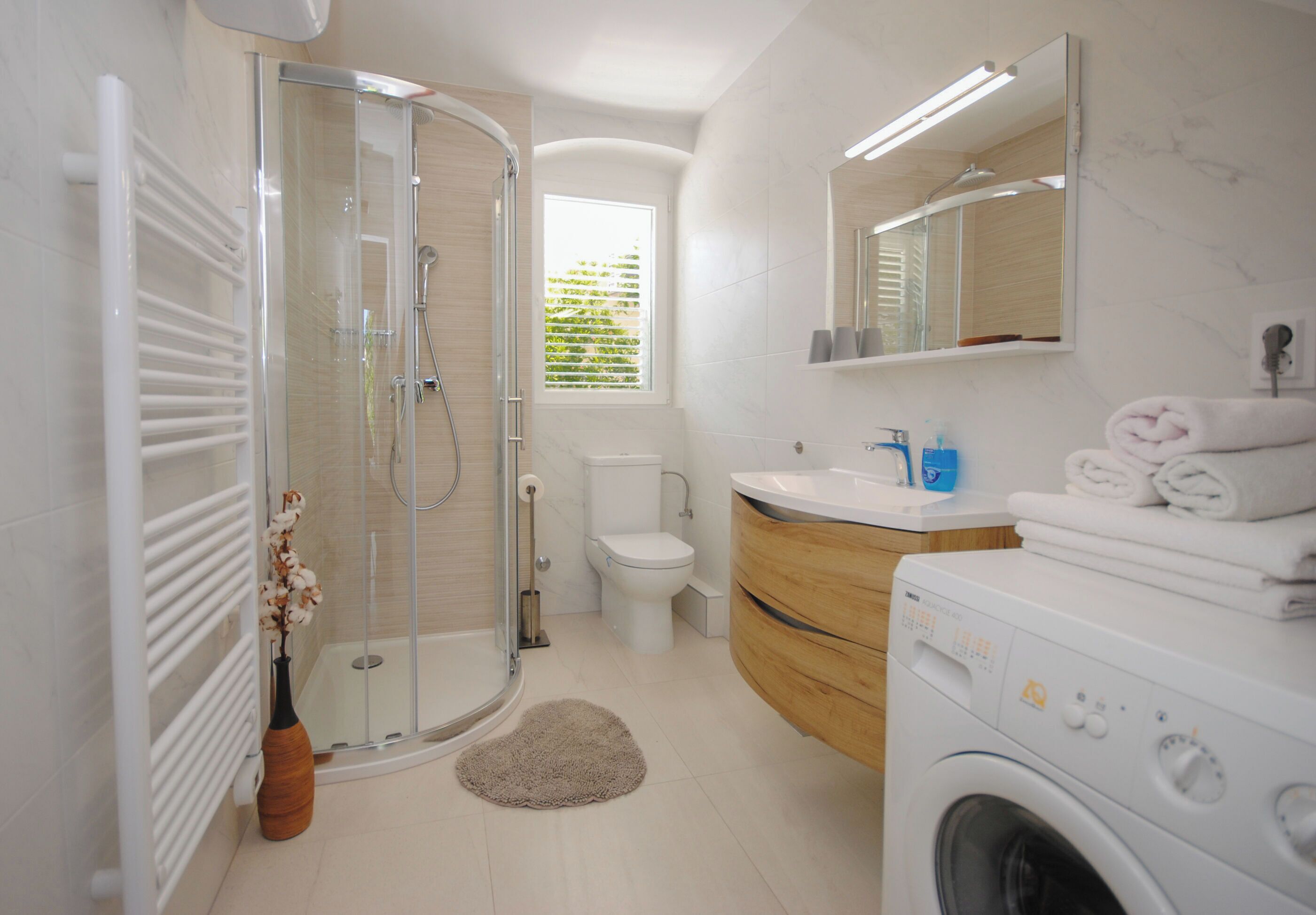 Apartment (A1) | Bathroom