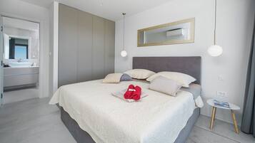 Villa | Safe på rommet, strykejern/-brett og wi-fi (inkludert)