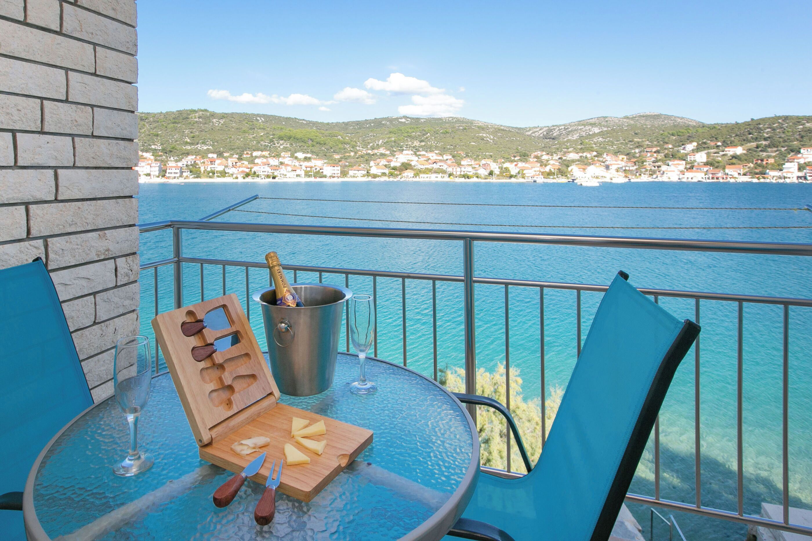 Apartment (A5) | Water view