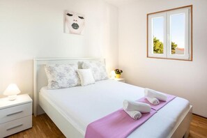 Apartment (A2)