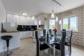 Villa | Eigene Küche