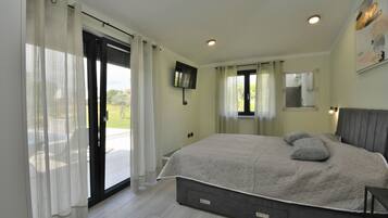 Vila | Brankas, setrika/meja setrika, dan Wi-Fi gratis