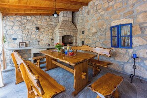 Grill-/Picknickplatz