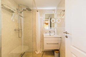 Villa | Bathroom | Shower - Villa Magnolia (Zadar)